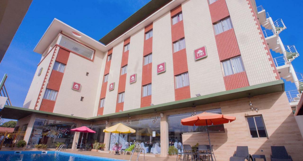 Hotel La Rose Blanche Korhogo Exterior photo